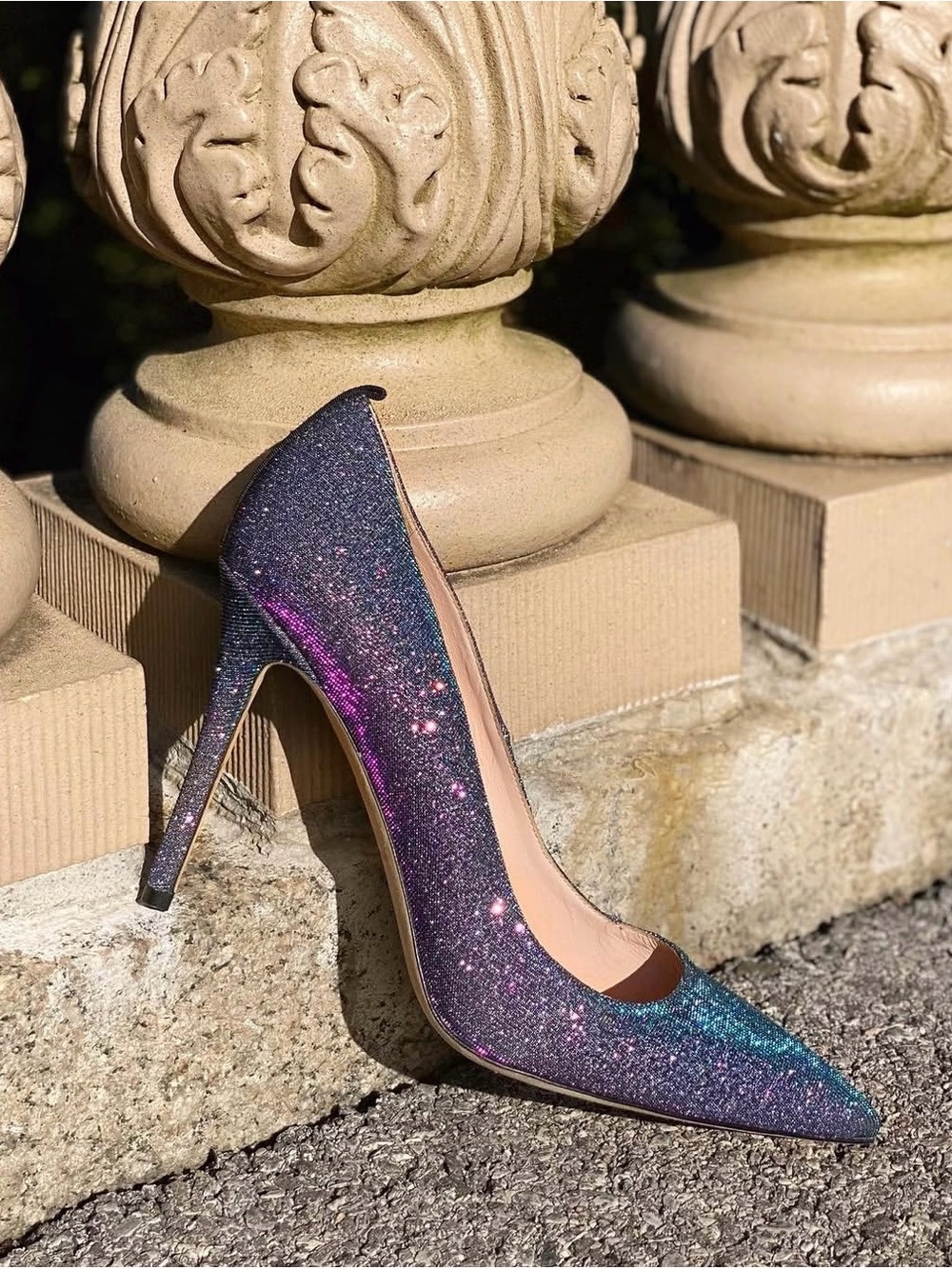 Sparkle Pointed Toe Stiletto Pump in Iridescent Purple-Blue SJP SIGNED!!!!